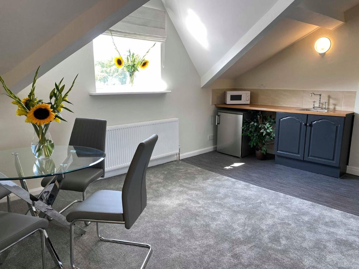 The Sitwell Arms Hotel Mosborough Екстер'єр фото