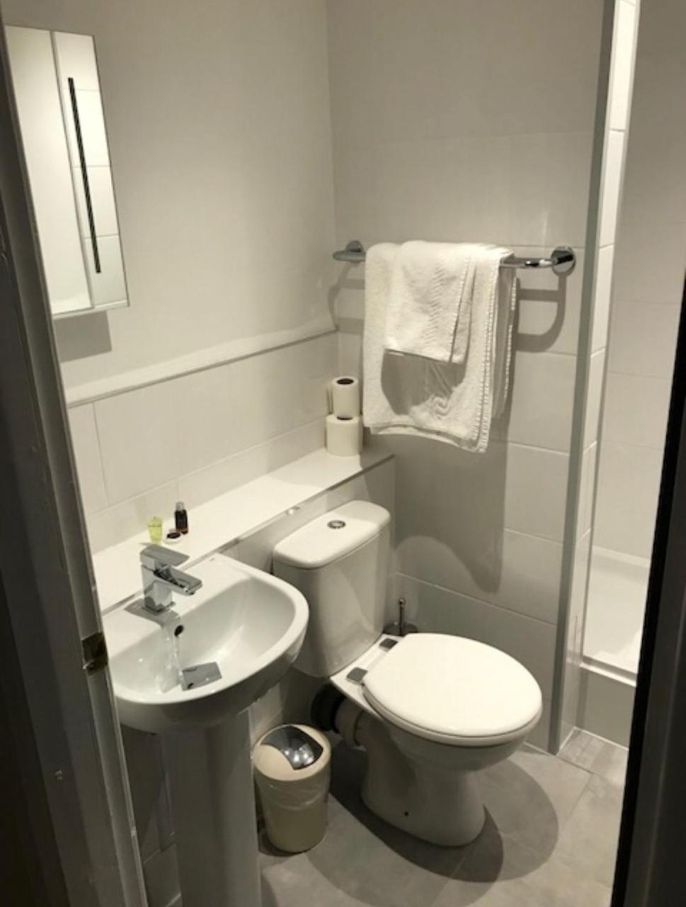 The Sitwell Arms Hotel Mosborough Екстер'єр фото